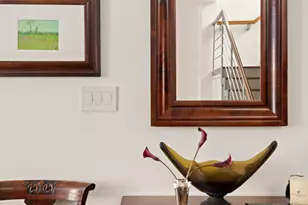 214 E 70th St, New York City, NY 10021 - Photo 4