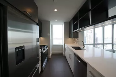 555 10th Avenue #36A, New York, NY 10018 - Photo 2