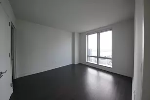 555 10th Ave, New York, NY 10018 - Photo 4