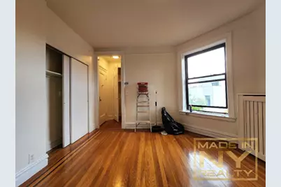 29-07 31st Avenue #5A, Astoria, NY 11106 - Photo 4