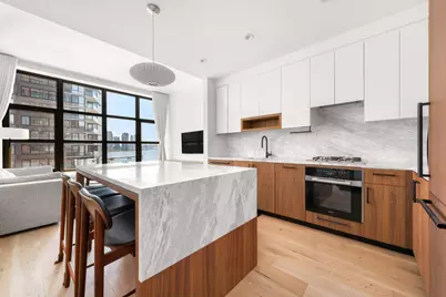 29 Huron Street #4DW, New York City, NY 11222 - Photo 2