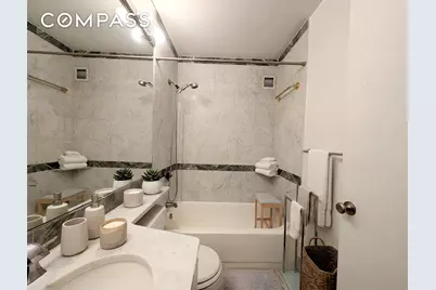 500 W 43rd Street #28D, New York City, NY 10036 - Photo 4