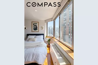 500 W 43rd Street #28D, New York City, NY 10036 - Photo 2