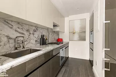 303 Park Avenue #2225, New York City, NY 10022 - Photo 4