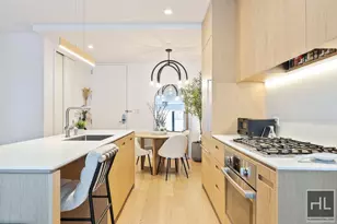 98 Front St, New York City, NY 11201 - Photo 2