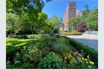 48 Gramercy Park N #4B, New York City, NY 10010 - Photo 8