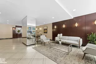 245 E 25th St, New York City, NY 10010 - Photo 14