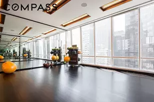 157 W 57th St, New York City, NY 10019 - Photo 22