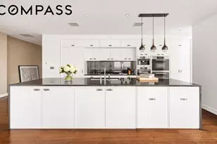 157 W 57th St, New York City, NY 10019 - Photo 6
