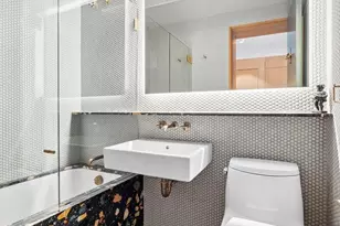 3 Sheridan Square, New York, NY 10014 - Photo 10