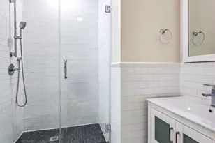 437 Putnam Ave, Brooklyn, NY 11221 - Photo 6