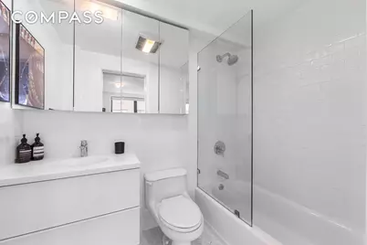 133 Essex Street #802, New York, NY 10002 - Photo 4