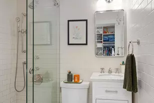 267 W 71st St, New York, NY 10023 - Photo 8