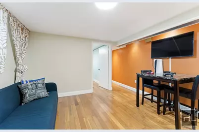 675 E 53rd Street, New York City, NY 11203 - Photo 18