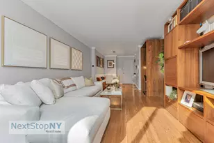 245 E 54th St, New York, NY 10022 - Photo 2