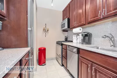 245 E 54th Street #20A, New York City, NY 10022 - Photo 4