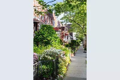 401 E 35th Street, Brooklyn, NY 11203 - Photo 26