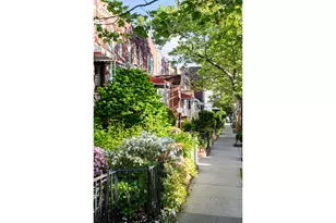 401 E 35th St, Brooklyn, NY 11203 - Photo 26