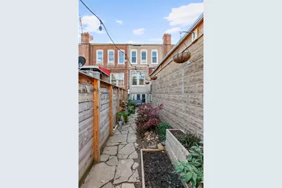 401 E 35th Street, Brooklyn, NY 11203 - Photo 20