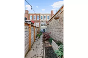 401 E 35th St, Brooklyn, NY 11203 - Photo 20