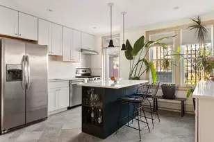 401 E 35th St, Brooklyn, NY 11203 - Photo 4