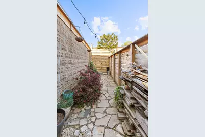 401 E 35th Street, New York City, NY 11203 - Photo 20