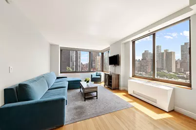 300 E 85th Street #1201, New York City, NY 10028 - Photo 2