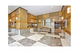 300 E 85th St, New York City, NY 10028 - Photo 8