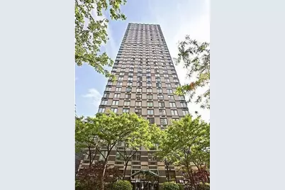 300 E 85th Street #1201, New York City, NY 10028 - Photo 12