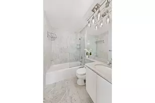 300 E 85th St, New York City, NY 10028 - Photo 6