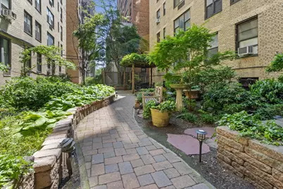 414 E 52nd Street #6F, New York City, NY 10022 - Photo 10