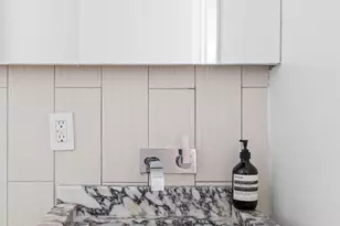 555 W 59th St, New York City, NY 10019 - Photo 6