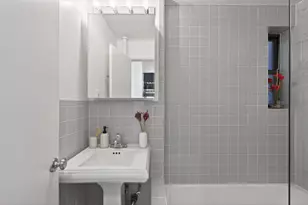 49 Morton St, New York City, NY 10014 - Photo 8