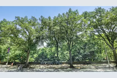 415 Central Park W #2C, New York, NY 10025 - Photo 6