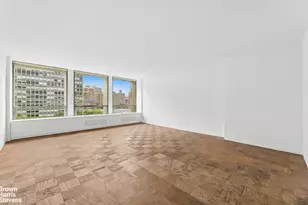 330 E 33rd St, New York City, NY 10016 - Photo 2