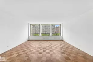 330 E 33rd St, New York City, NY 10016 - Photo 4
