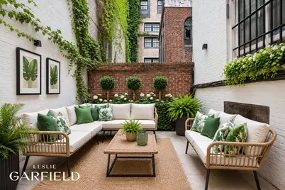 38 E 70th Street, New York City, NY 10021 - Photo 10