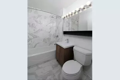 200 Water Street #3002, New York City, NY 10038 - Photo 6