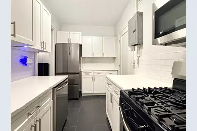425 Riverside Drive #6D, New York City, NY 10025 - Photo 2