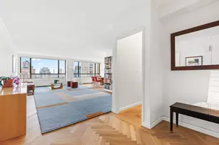 190 E 72nd St, New York City, NY 10021 - Photo 1