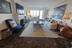 40 Central Park S, New York, NY 10019 - Photo 6
