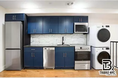 410 Lorimer Street #1, New York City, NY 11206 - Photo 4