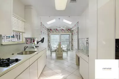1547 E 27th Street, New York City, NY 11229 - Photo 4