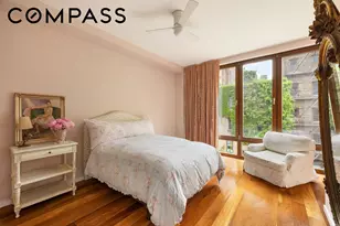 445 W 44th St, New York, NY 10036 - Photo 12