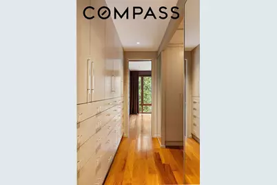 445 W 44th Street, New York, NY 10036 - Photo 10