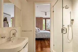 445 W 44th St, New York, NY 10036 - Photo 14