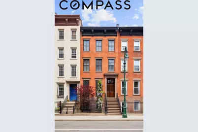 445 W 44th Street, New York, NY 10036 - Photo 1