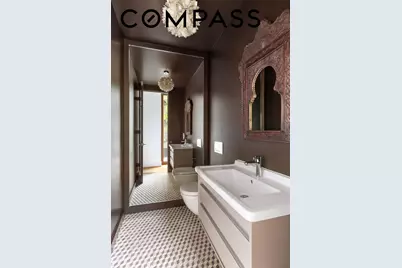 445 W 44th Street, New York, NY 10036 - Photo 6