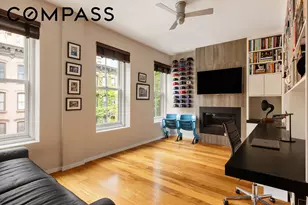445 W 44th St, New York, NY 10036 - Photo 16