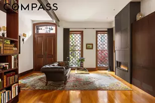 445 W 44th St, New York, NY 10036 - Photo 4